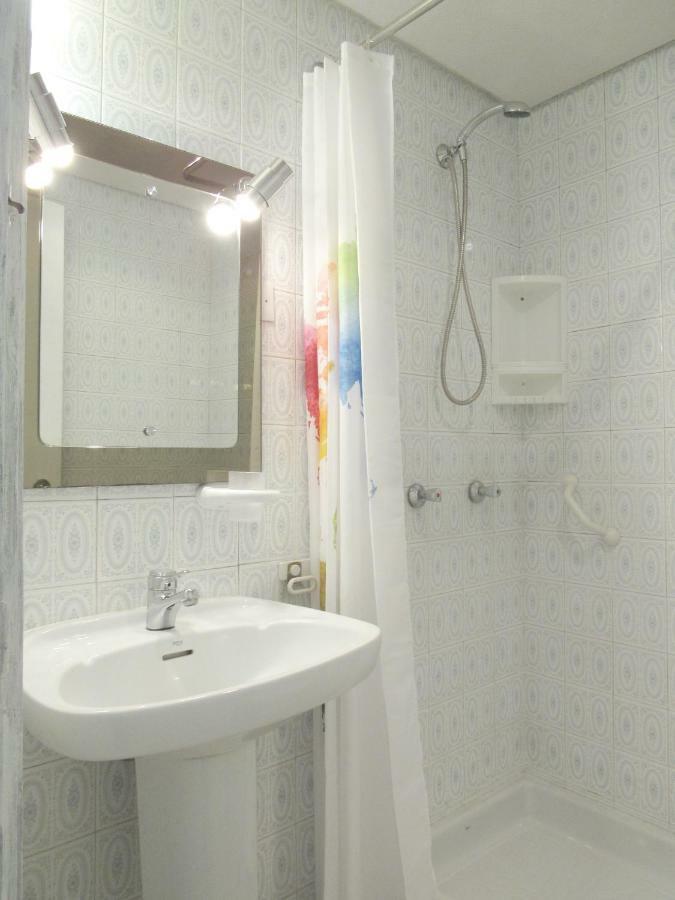 Apartament Www Parques De La Catedral Travel Com Parking Privado Gratis León Zewnętrze zdjęcie
